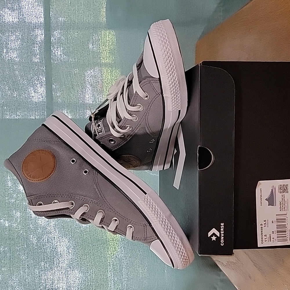 Men's Converse Chuck Taylor All Star Malden Hi Sneakers, Grey/White, 11.5, NIB - Picture 2 of 12
